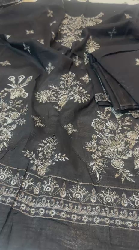 Maria B. Lawn Unstitched 3-Piece Suit – Classic Printed & Embroidered Collection
