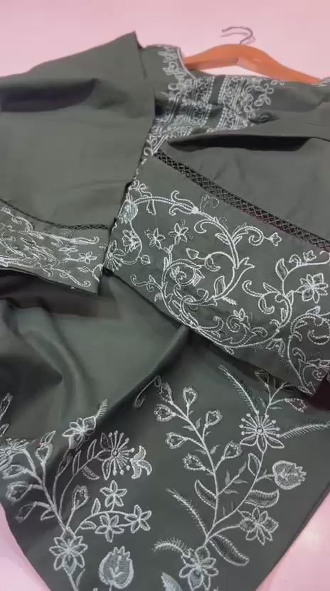 Embroiderd 2 pc
