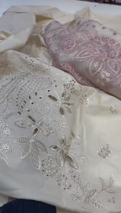 (A)Saira Shakira embroided lawn (3pc)(unstitch new collection) with (embroided cotton net dupatta)